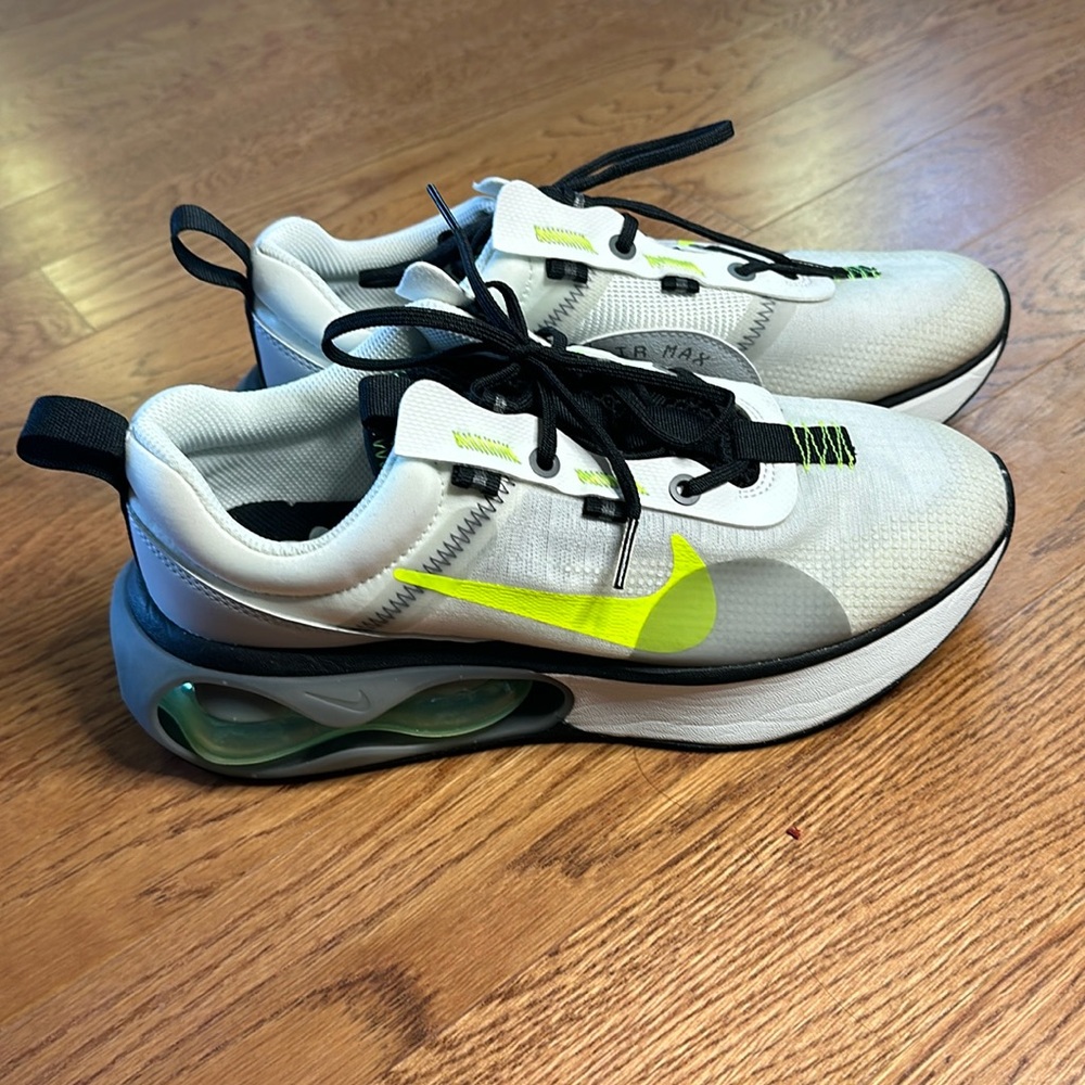 Nike Air Max 2021 Shoes